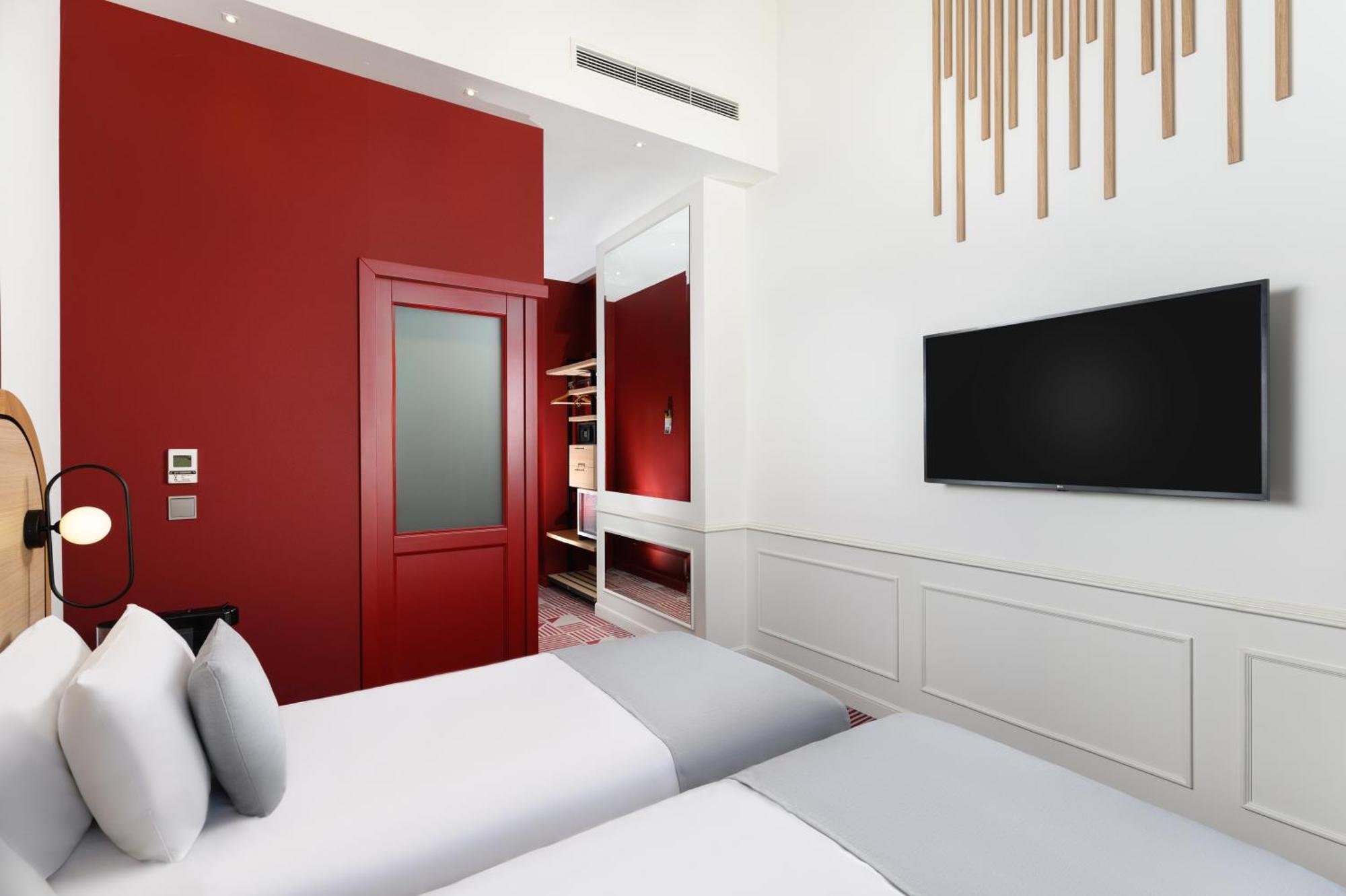 Hotel Oktogon Haggenmacher By Continental Group Будапеща Екстериор снимка