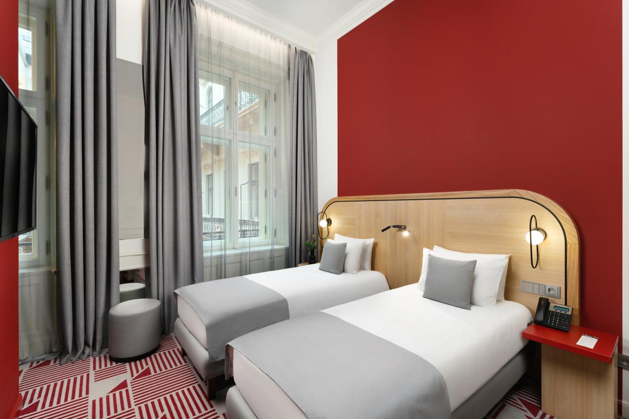 Hotel Oktogon Haggenmacher By Continental Group Будапеща Екстериор снимка